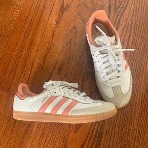 Excellent used Adidas Samba women 6.5 clay pink gum white